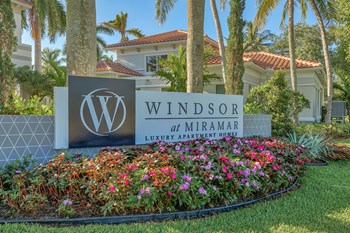 Welcome to Windsor at Miramar! our community sign at Windsor at Miramar