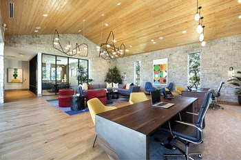 Community Clubhouse at Yaupon by Windsor, Austin - Photo Gallery 2
