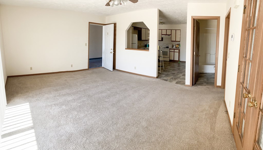 Stratford Apartments Beautiful Spacious Living Room