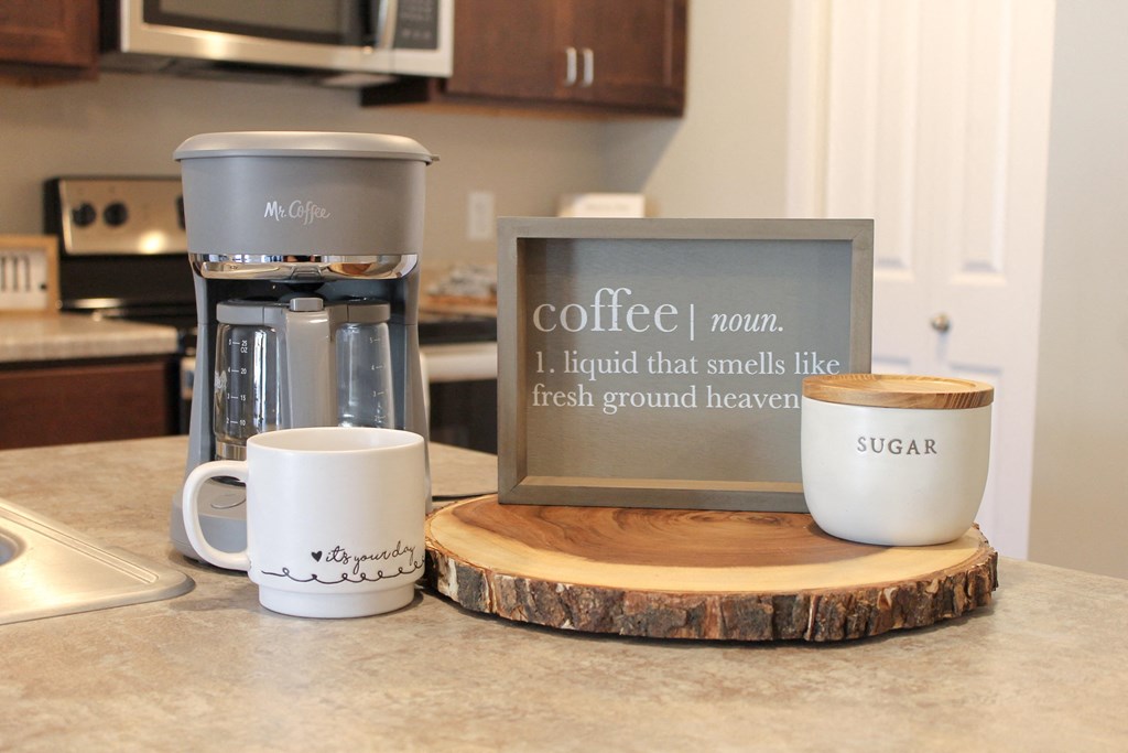 Victory Village Coffee Maker Candle Coffee Mug Wood