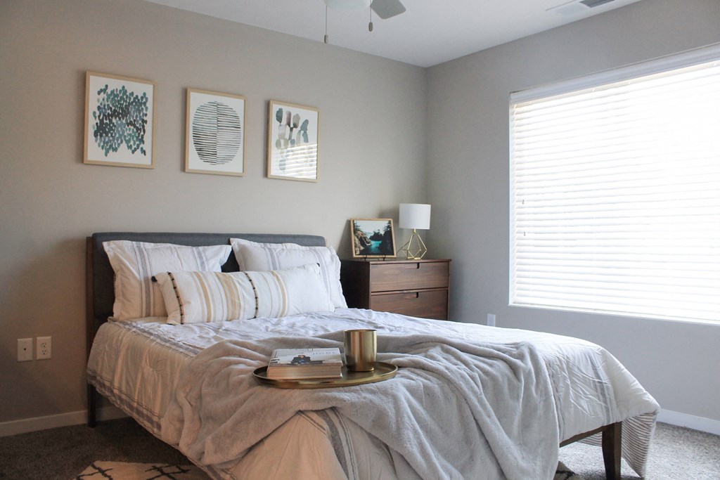 Victory Village Bedroom Art Tray Blanket