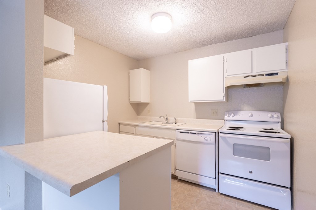 Bavarian Village - 2Bed - Kitchen