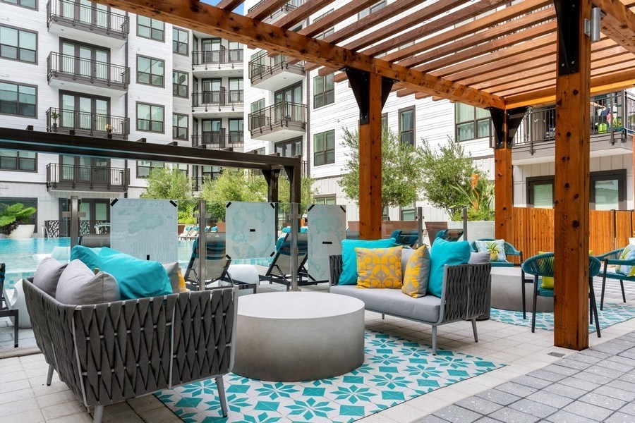 outdoor lounge area