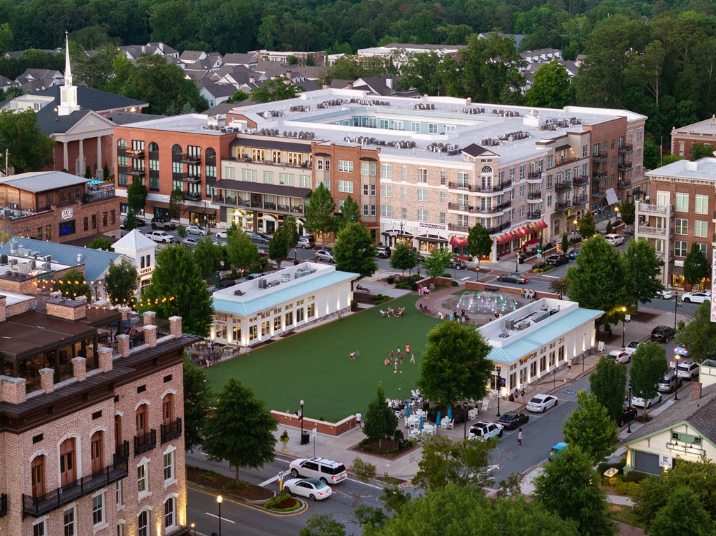 Amorance_2024_Twilight_Drone Aerials