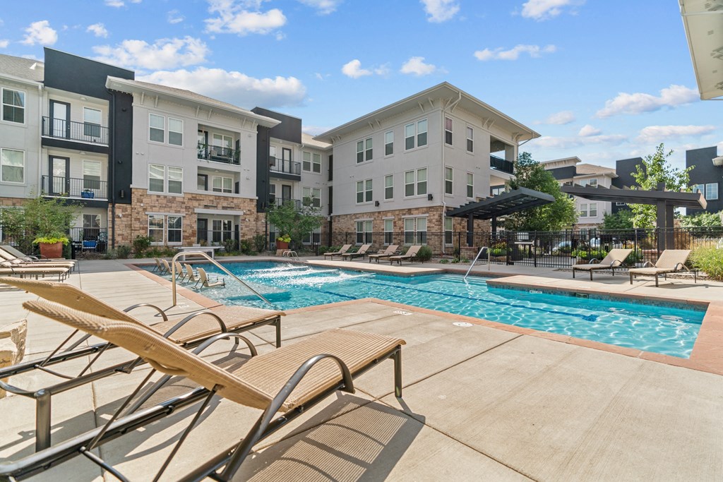 the enclave at homecoming terra vista swimming pool