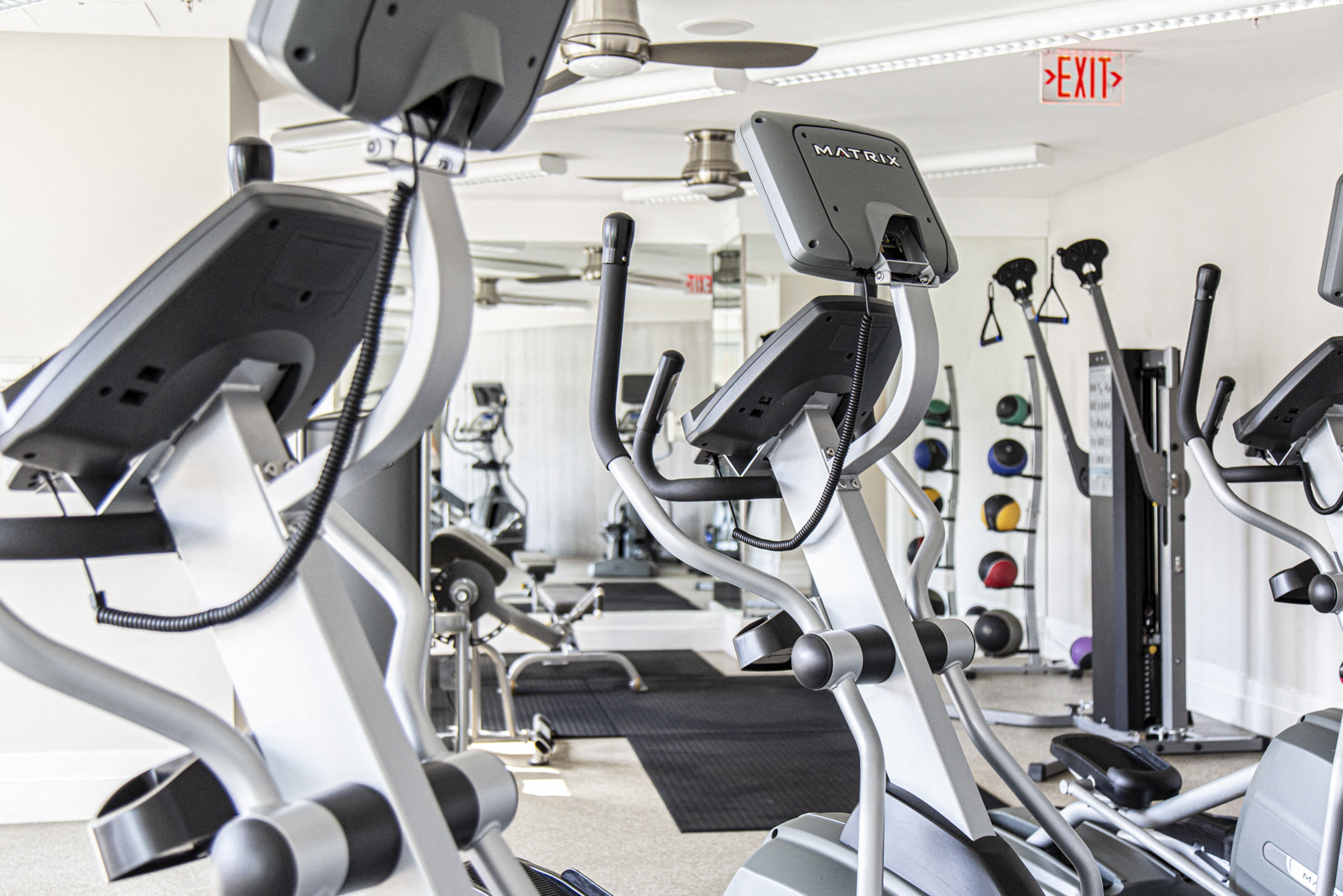 NoBe Market Apartments treadmills