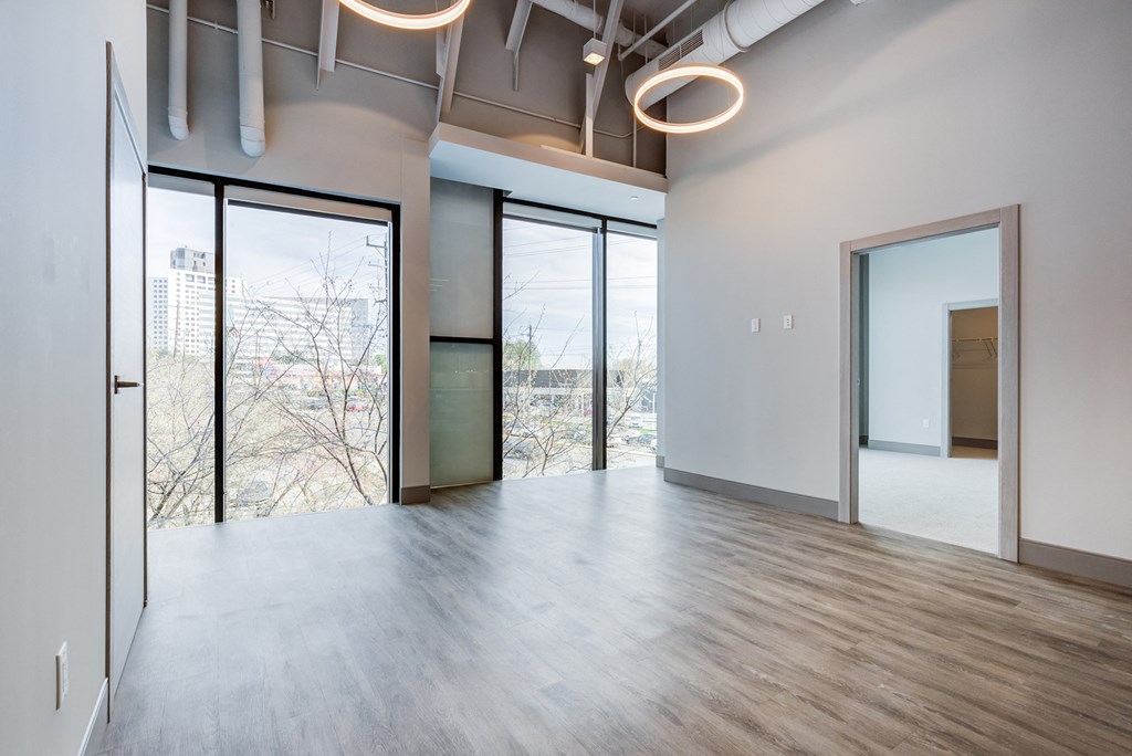 NoBe Market Vacant Living Room