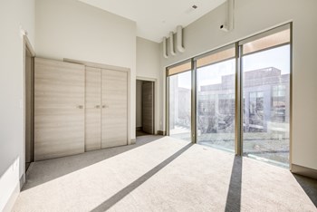 NoBe Loft Unit - Photo Gallery 5