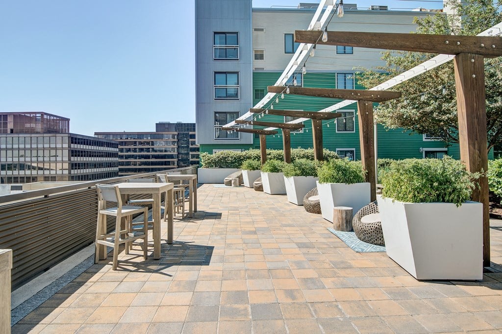 NoBe Market Outdoor Area