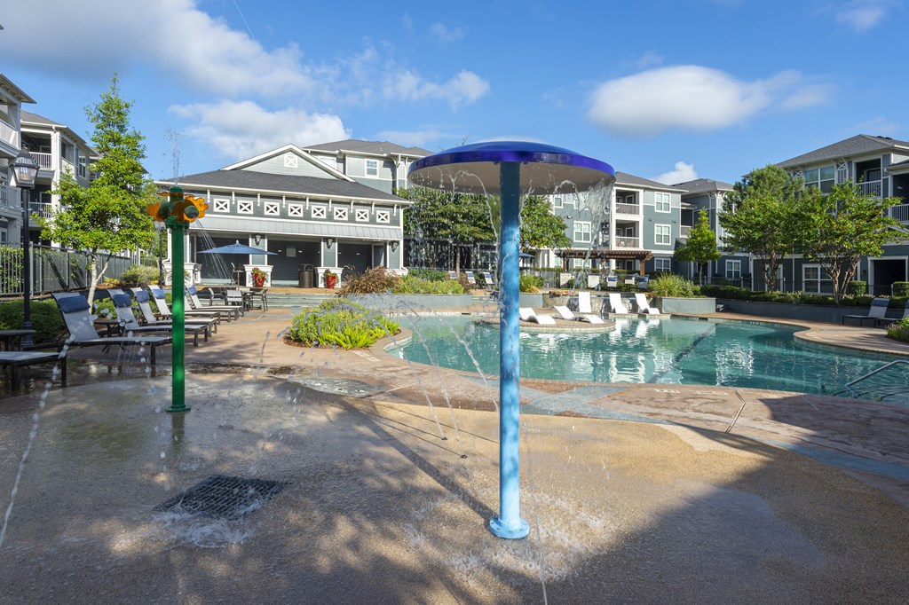 pools in the woodlands