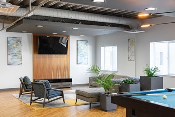 clubhouse lounge