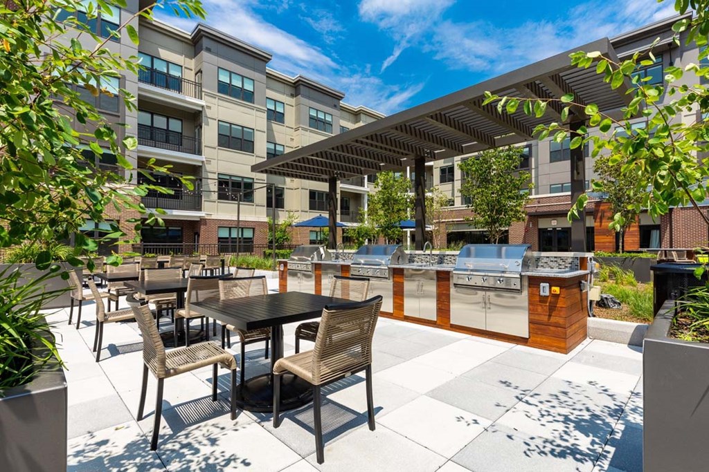 Outdoor Grill With Intimate Seating Area at One500, Teaneck, NJ, 07666