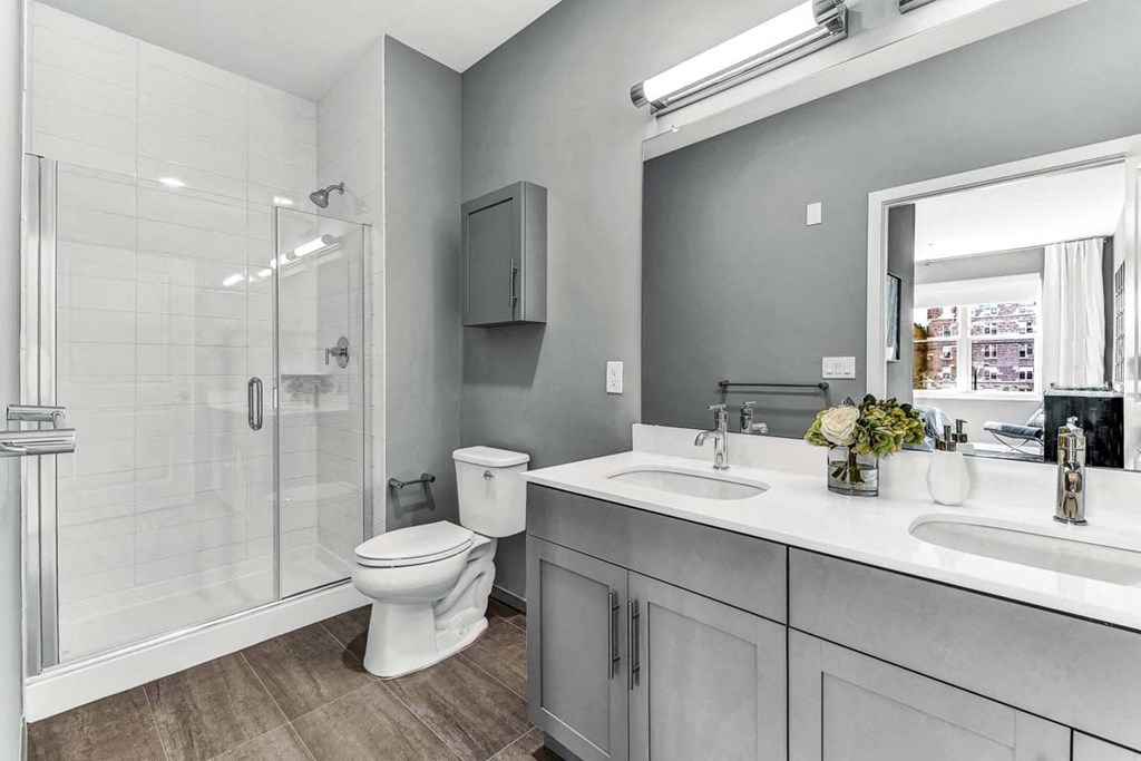 Luxurious Bathrooms at One500, Teaneck, New Jersey