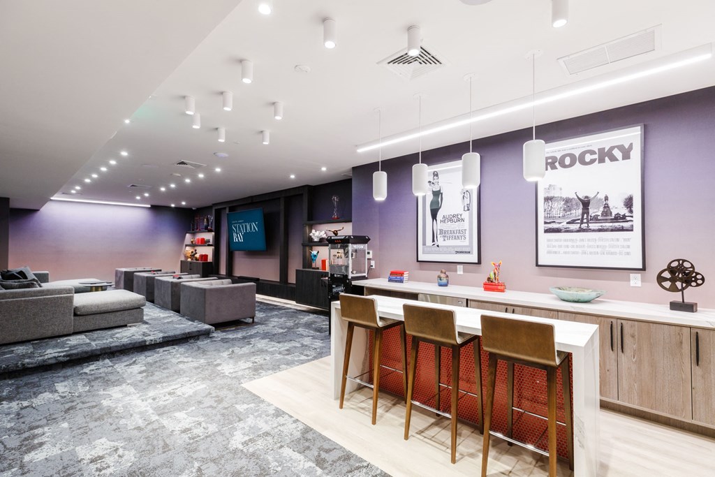 Coffee Lounge at Station Bay, South Amboy