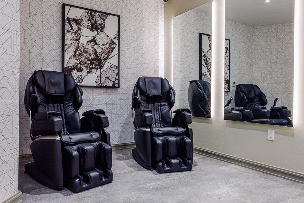 Salon Chairs at Station Bay, South Amboy, 08879