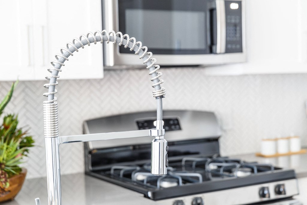 Electric Range In Kitchen at Station Bay, South Amboy, New Jersey