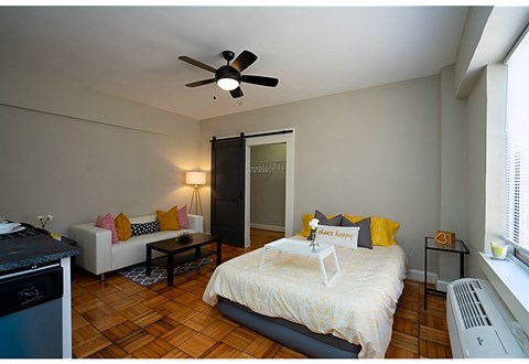 Studio Apartment Home