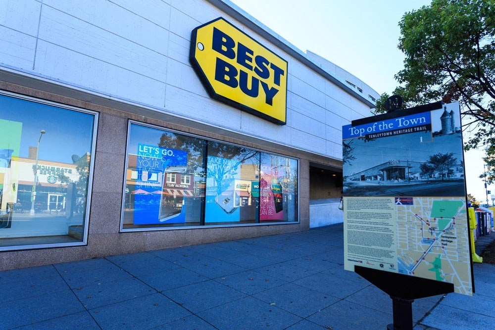 a best buy sign on the side of a building at The Chesapeake Apartments, Washington 20008