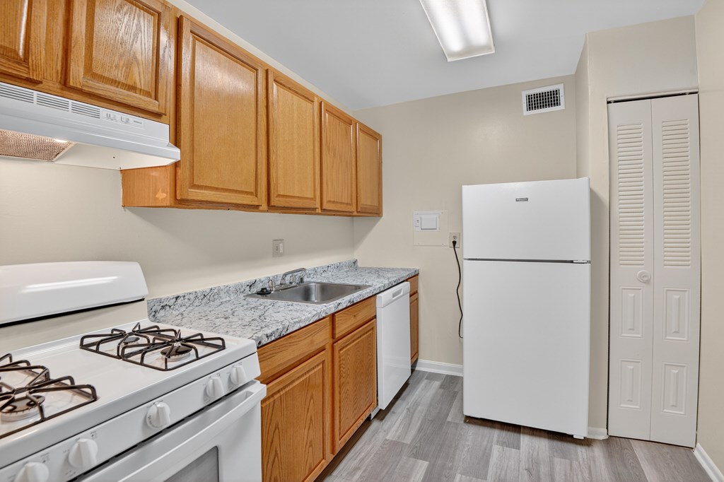 Pinebrook Apartments