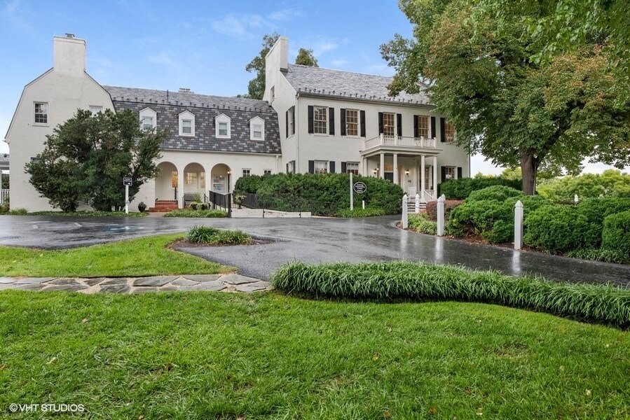 Meandering Pathway at The Residences at the Manor Apartments, Frederick, Maryland