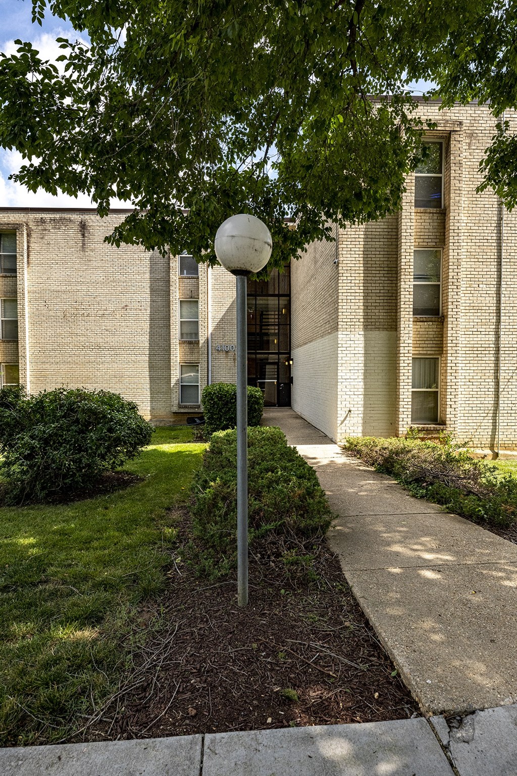 a street light in front of a building