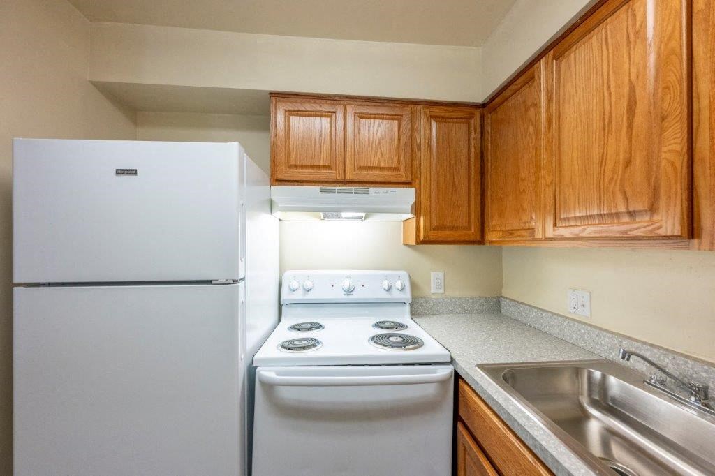 Azeeze Bates Apartments, 444 16th Street, NE, Washington, DC - RentCafe