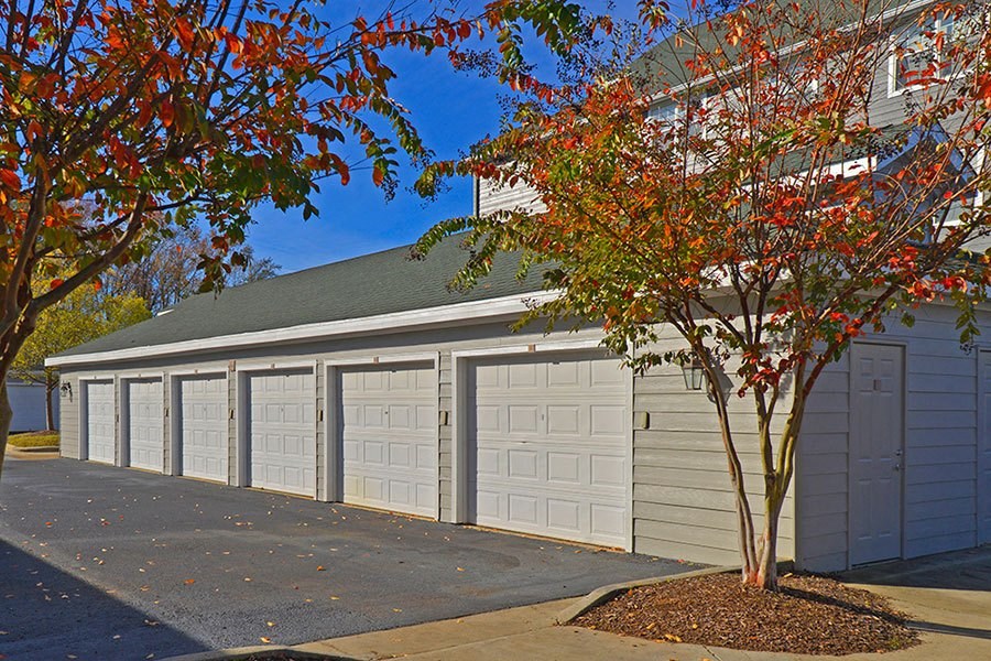 Garages Available at Reserve at North River, Alabama, 35406