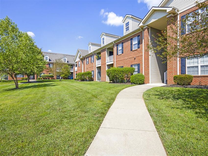 Glenmary village apartments