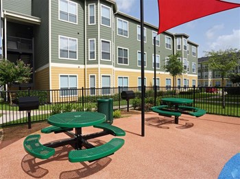 Estates At Hollister Apartments 7740 W Little York Road Houston Tx Rentcafe