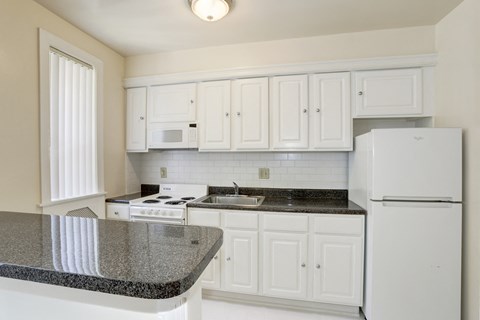 Fully Equipped Kitchen at Tivoli Gardens, Washington