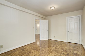 Unfurnished Bedroom Unfurnished Bedroom at Tivoli Gardens, Washington, DC, 20010 - Photo Gallery 4