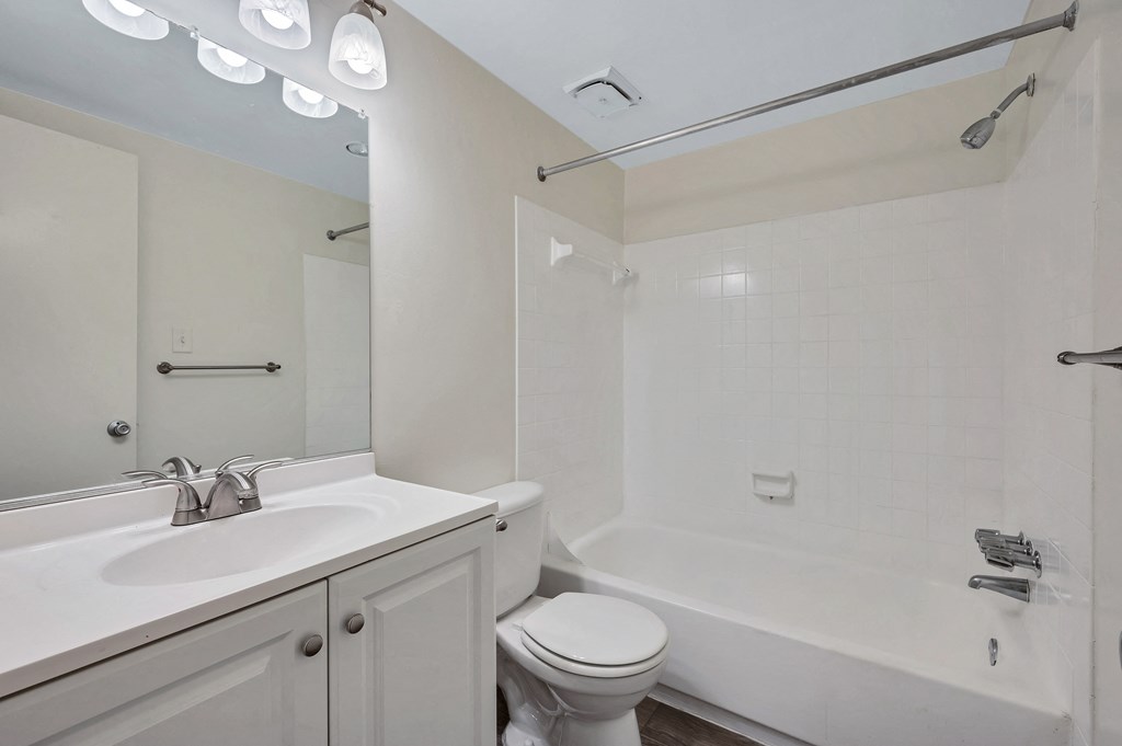 Large Soaking Tub In Bathroom at Aspen at Lake Trail, Columbia, MD