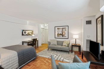 Carillon House Apartments Studio Living Room Interrior - Photo Gallery 3