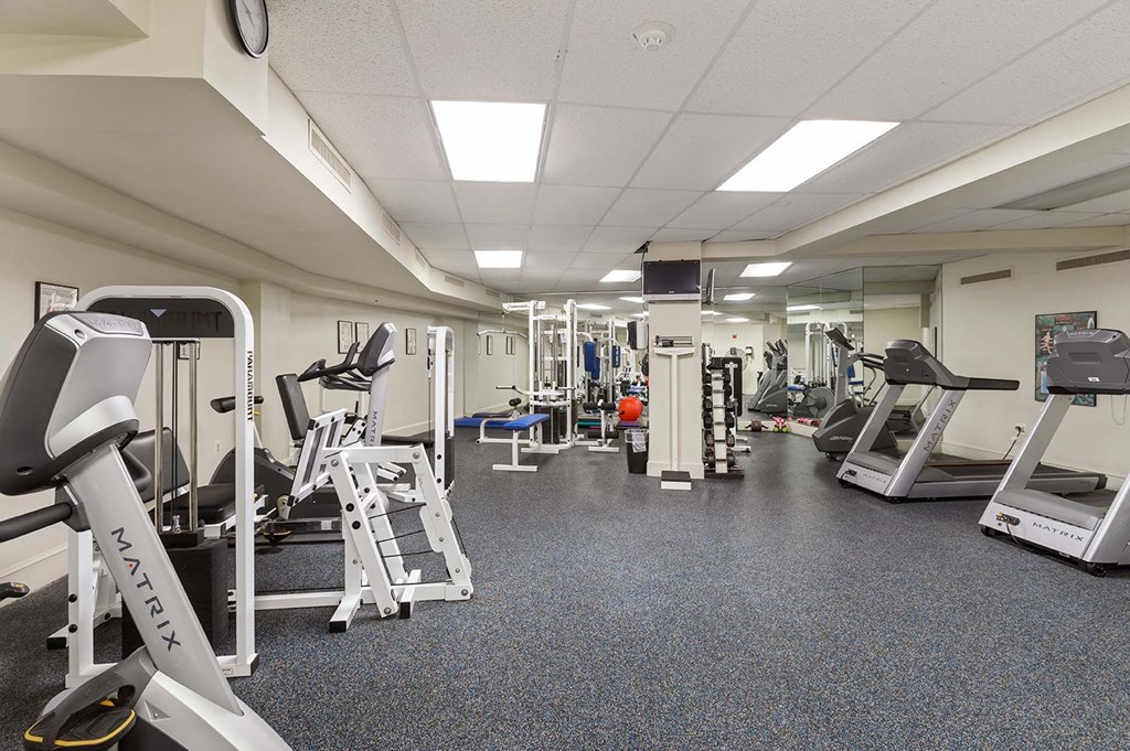 Resident Gym Machines at Carillon House Apartments, Washington, 20007
