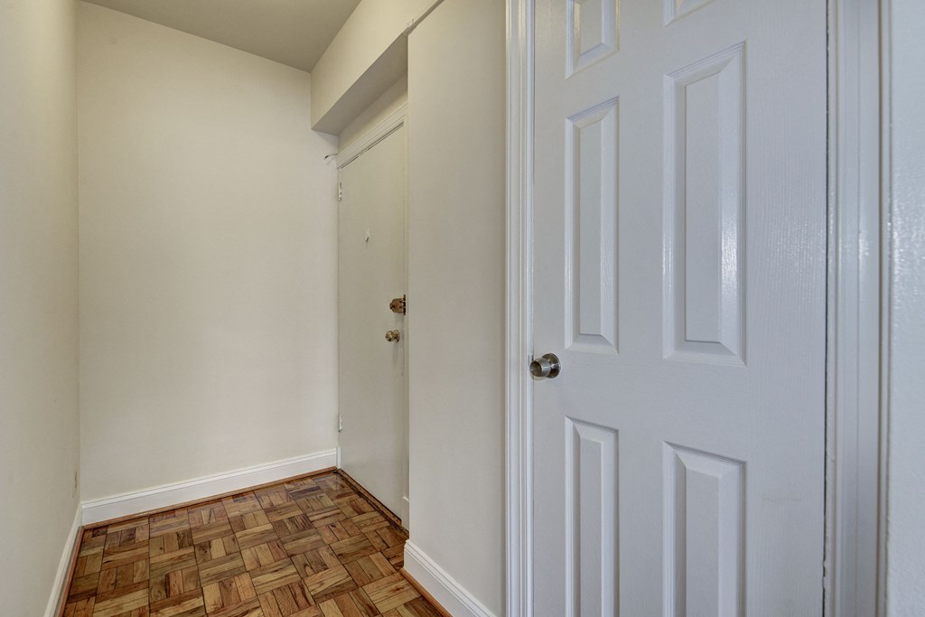 Parquet Hardwood Floors at Park Crescent, Washington, DC, 20009