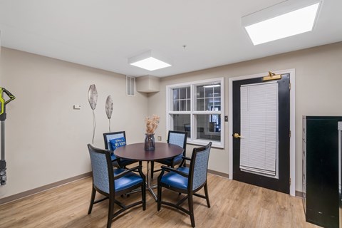 Small dining room at River Point Apartments, Maryland