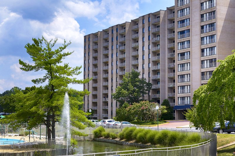 Property Exterior at Seven Springs Apartments, College Park