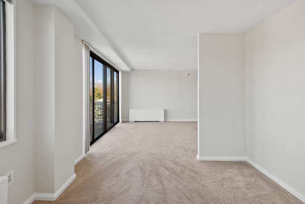 Dining Area at The Brittany, Washington, 20015