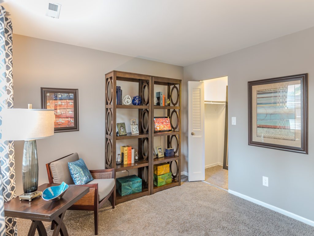 Reading Area at Versailles Apartments, Towson
