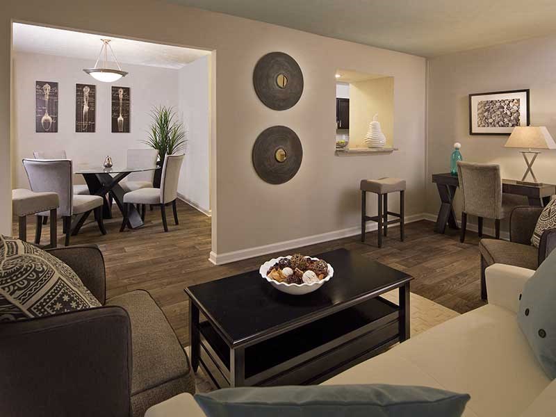 Unique Décor at Paces Ridge at Vinings, Atlanta, GA, 30339