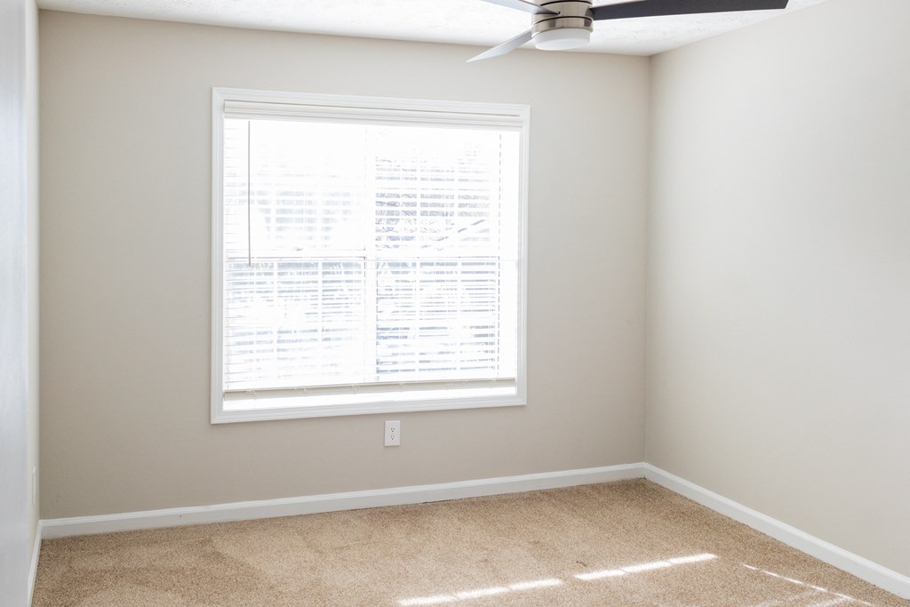 Bedroom with plush carpet at Twin Springs, Norcross, GA