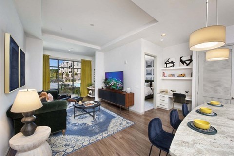 Ten45 Suwanee Luxury Apts