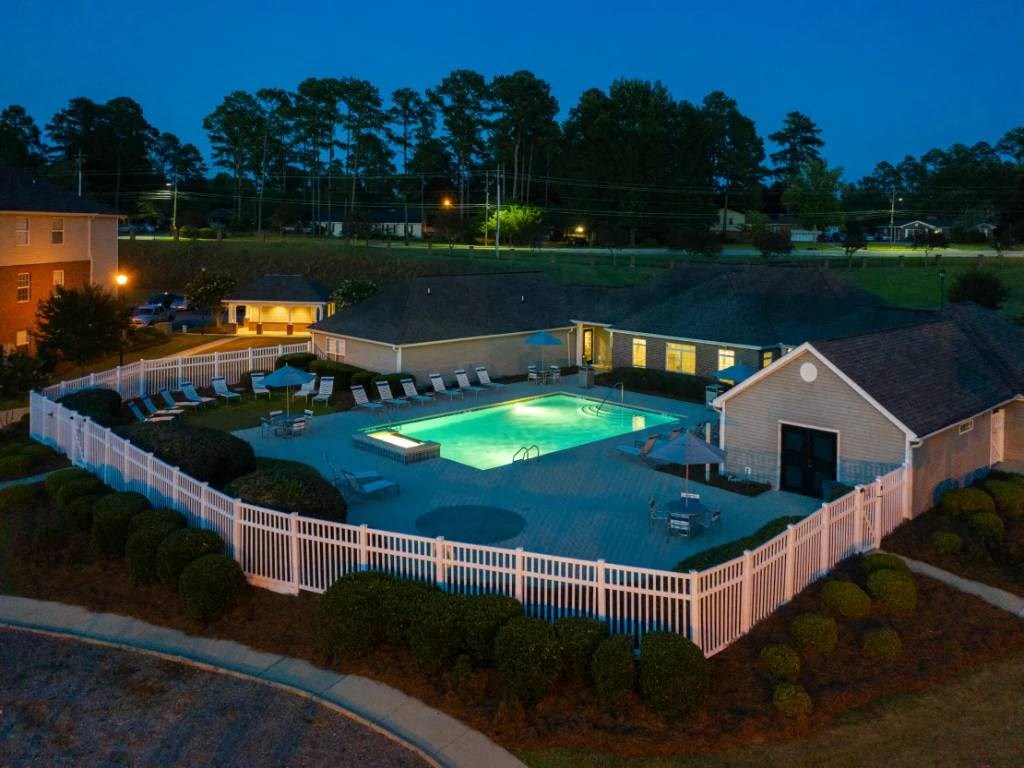 Perry Heights Club House & Swimming Pool