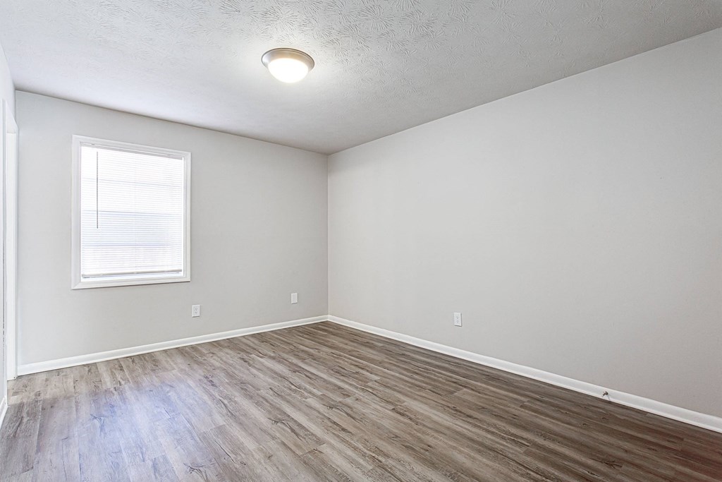 1295 west atlanta apartments