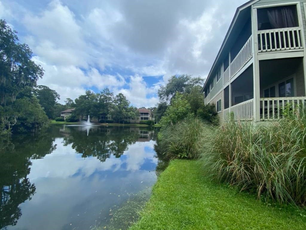 the building in which the apartment is located