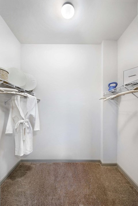 Ten45 Suwanee Luxury Apts