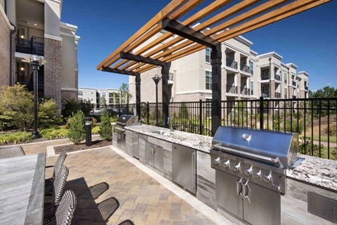 Ten45 Suwanee Luxury Apts
