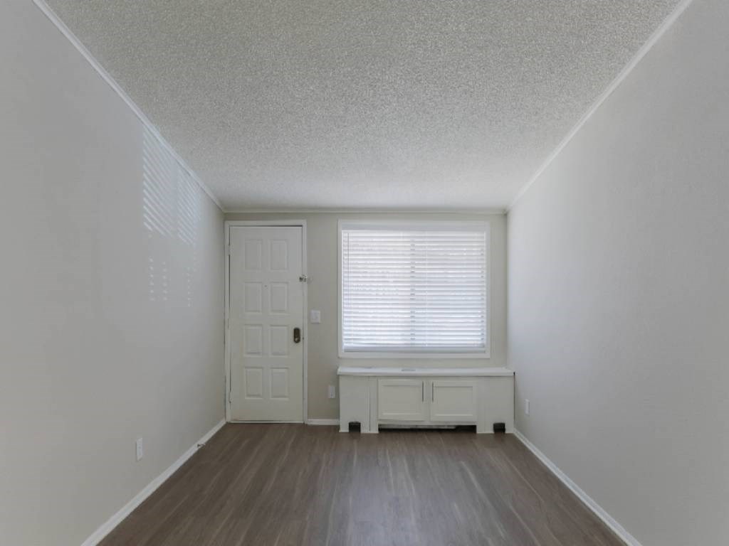 Hardwood Floorsat Elevate Woodstock Apartmnets, Georgia