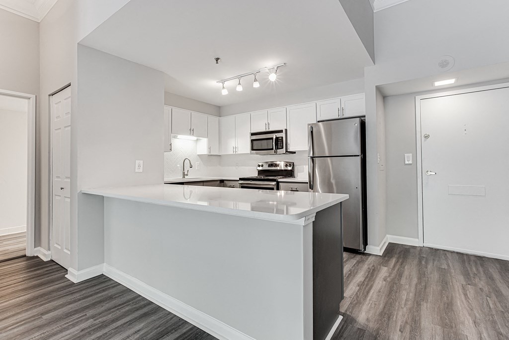 Breakfast Bar at 2460 Peachtree Apartments, Georgia, 30305