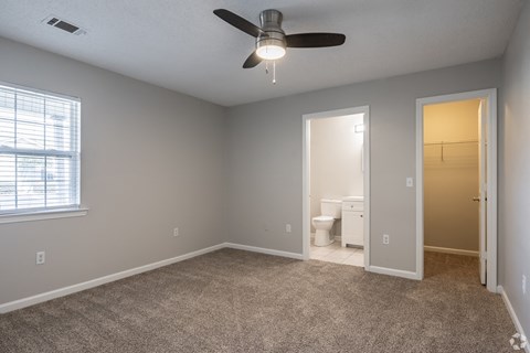 Bedroom with fan